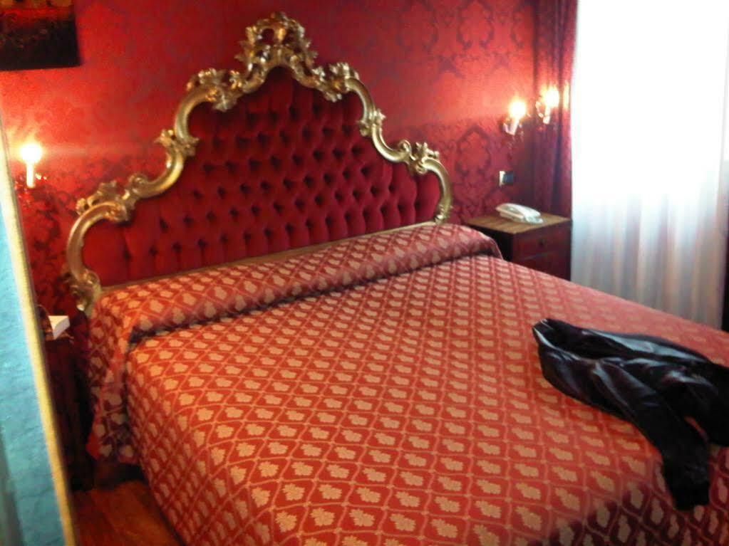 Hotel Noemi Venedig Eksteriør billede
